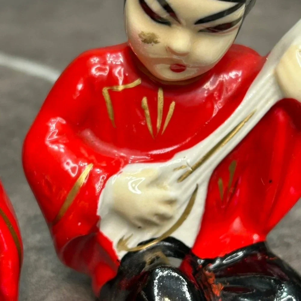 Vintage Asian Boy and Girl Ceramic Salt and Pepper Shakers Red Black Gold Set
